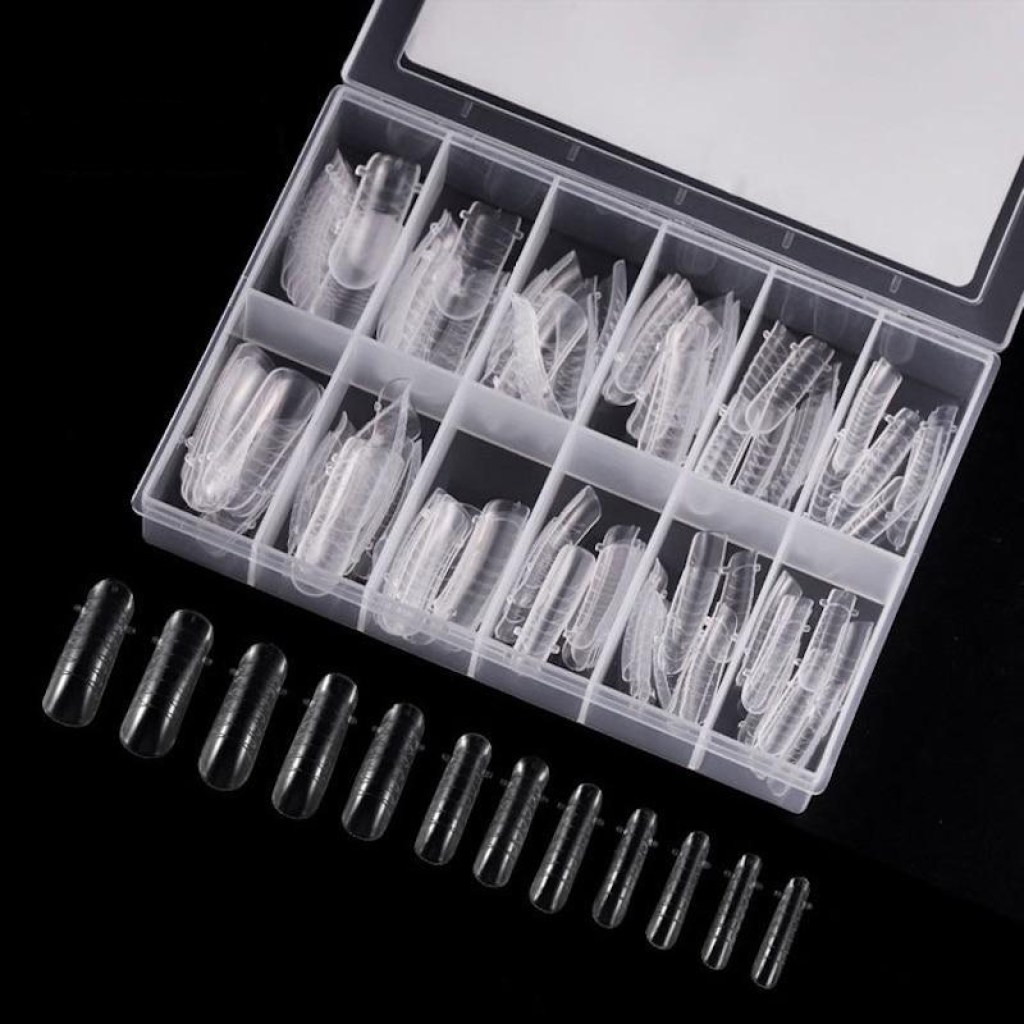 κασετίνα-με-ψεύτικα-νύχια-διαφανή-120-τεμάχια-plastic-form-koper